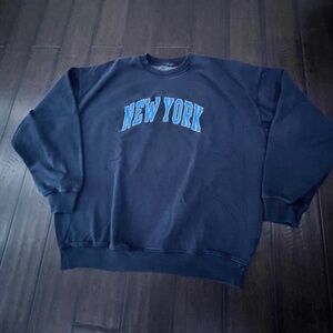 Brandy Melville oversized New York crewneck